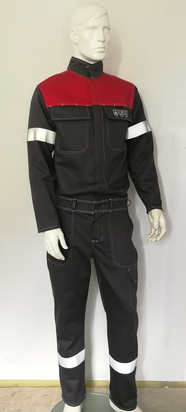 Kombinezon ochronny antyelektrostatyczny i trudnopalny, jednoczęściowy